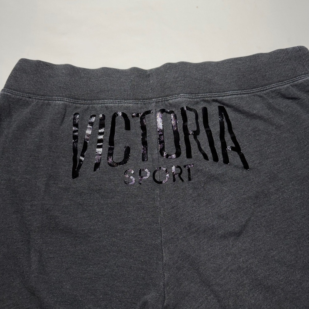 Victoria Sport Womens Medium Charcoal Gray Jogger Sweatpants Logo Spellout  Y2K